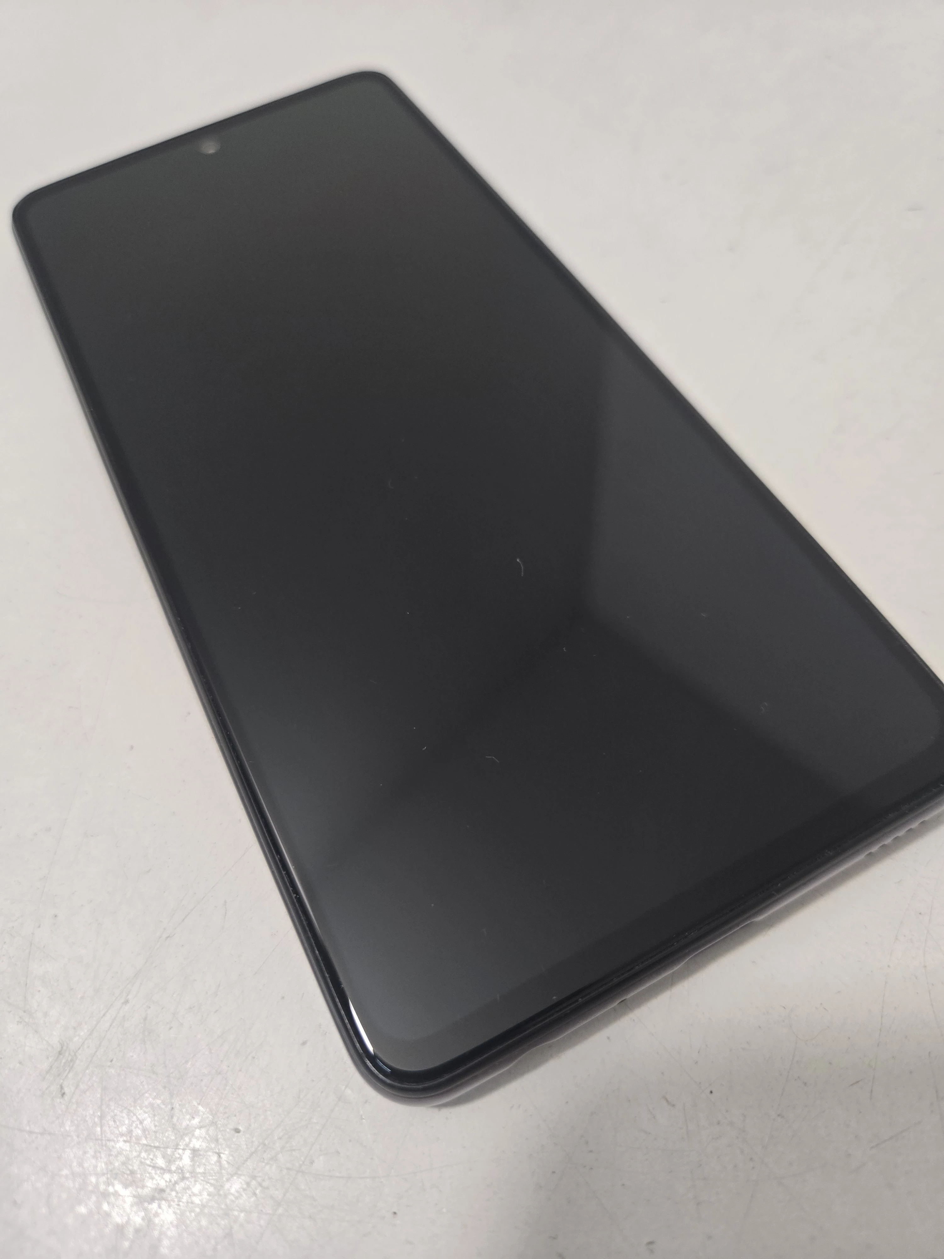 telefon-samsung-a52-6128-gb-kod-producenta-sm-a526bzkdeue