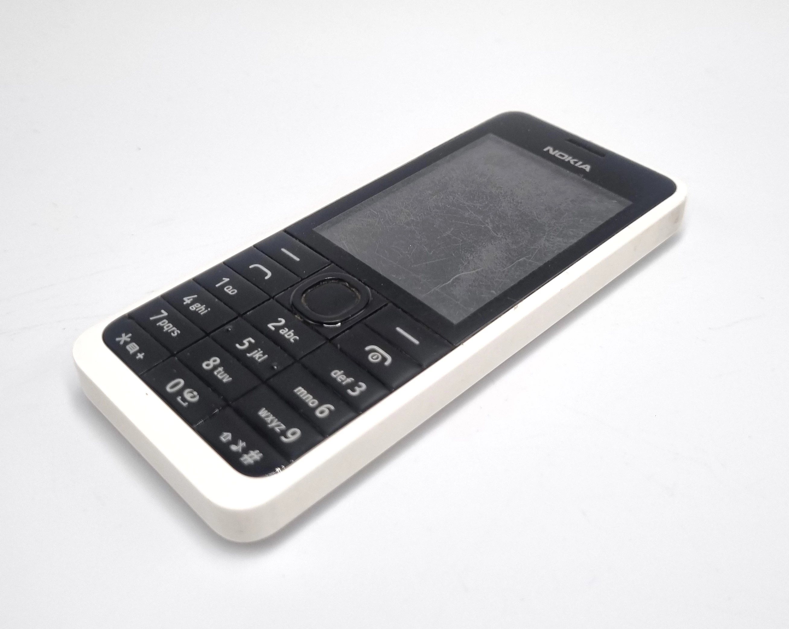 telefon-nokia-302-biala-ean-gtin-00000000000
