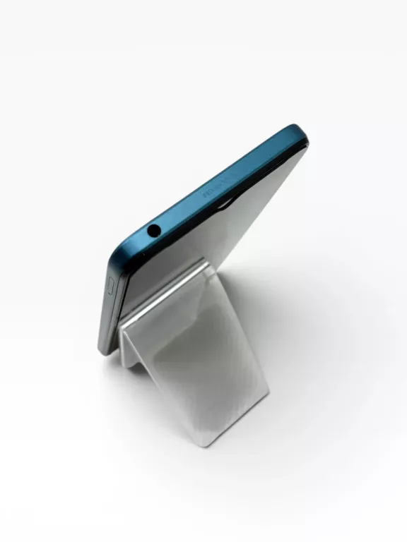 telefon-motorola-moto-e13-642gb-stan-11323-2