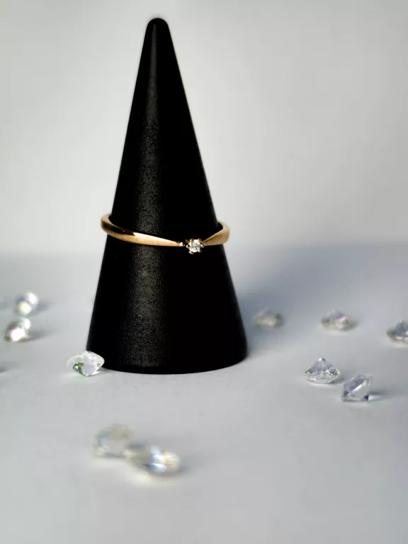 zloty-pierscionek-095g333r13-certyfikat-ean-gtin-5903772002942