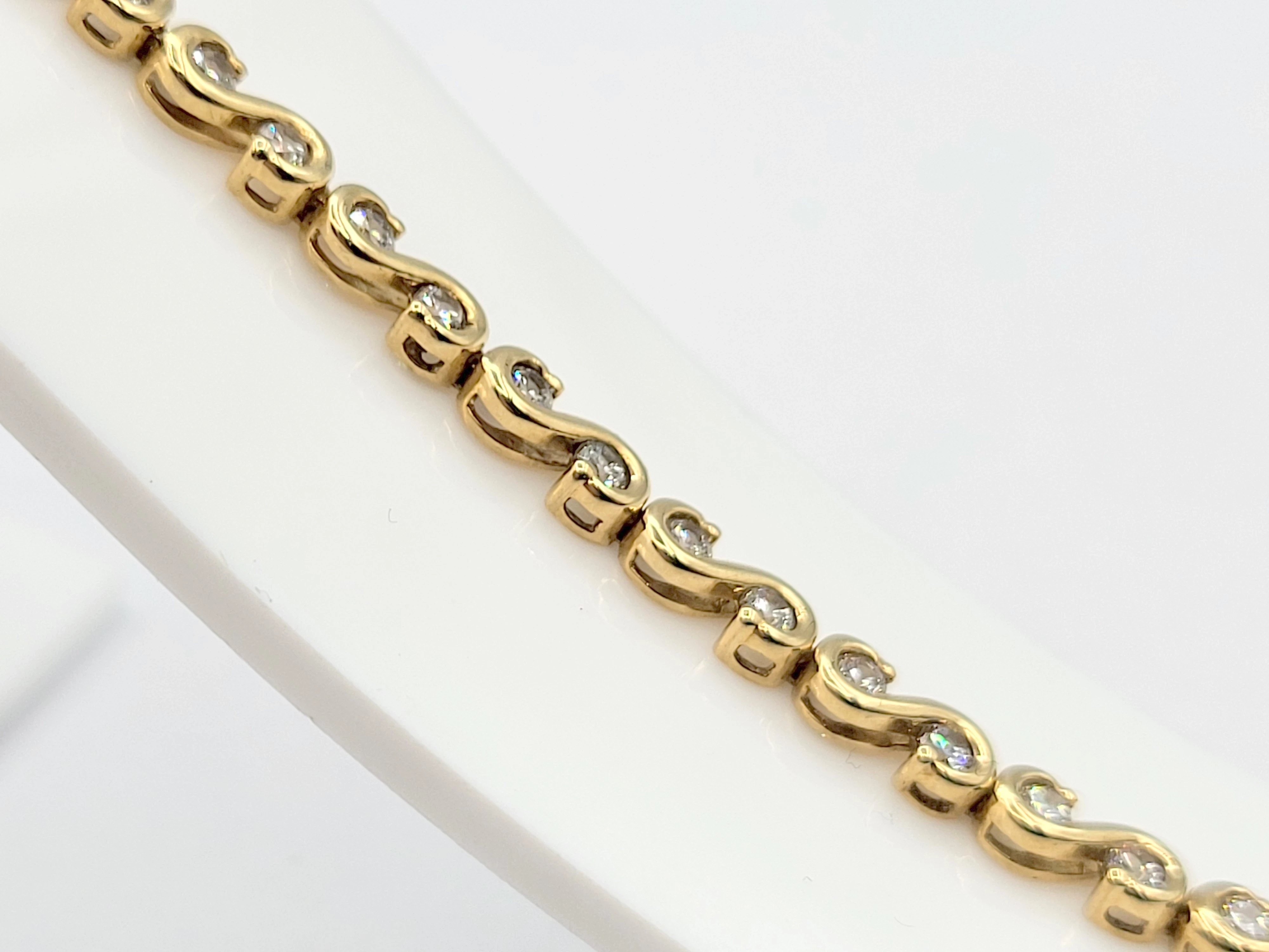 nienoszona-zlota-bransoletka-z-cyrkoniami-375-744g-19cm-motyw-129129-246990