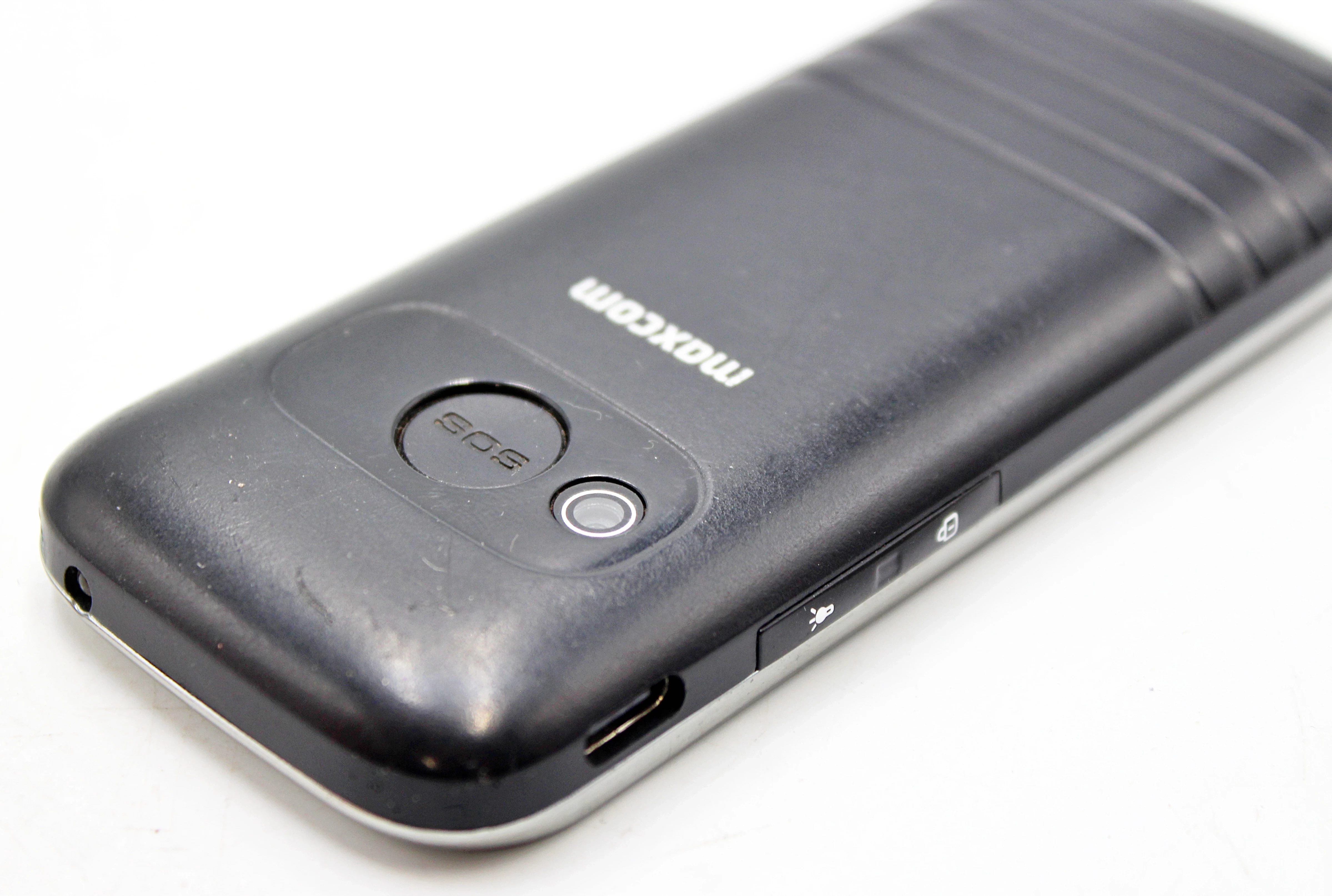 telefon-komorkowy-dla-seniora-maxcom-mm720-se-16-mb-32-mb-wbudowana-pamiec-202869-214241