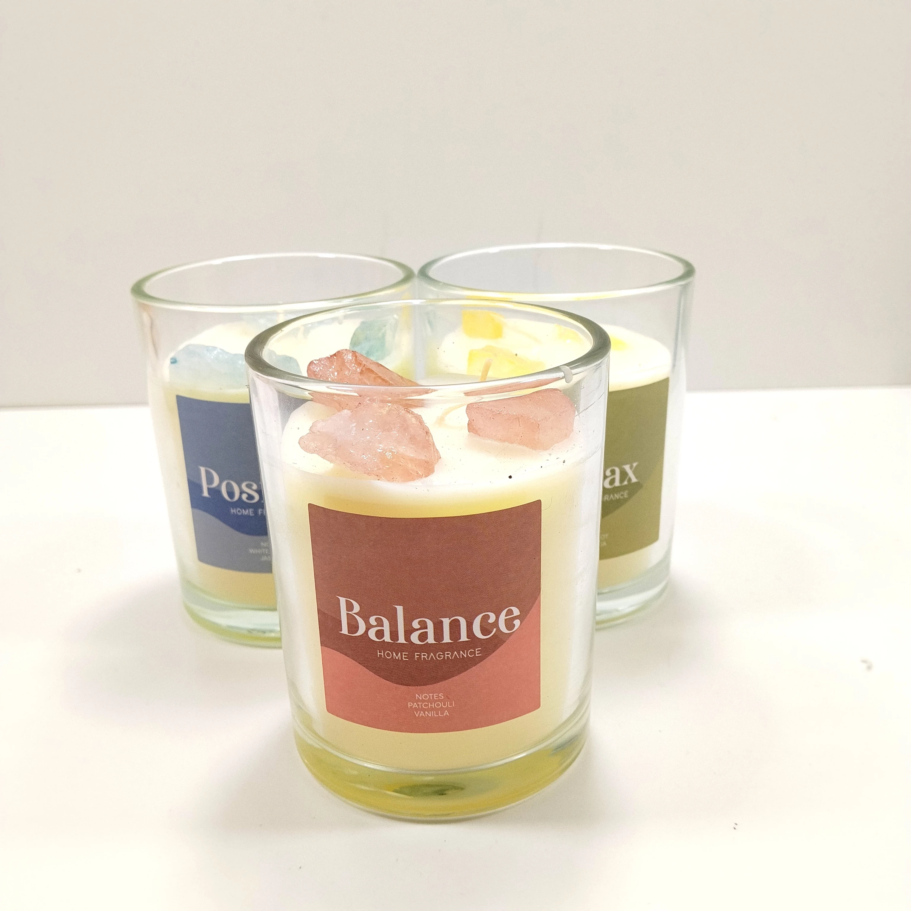 swieca-zapachowa-z-kamieniami-aleje-karola-marcinkowskiego-15-poznan