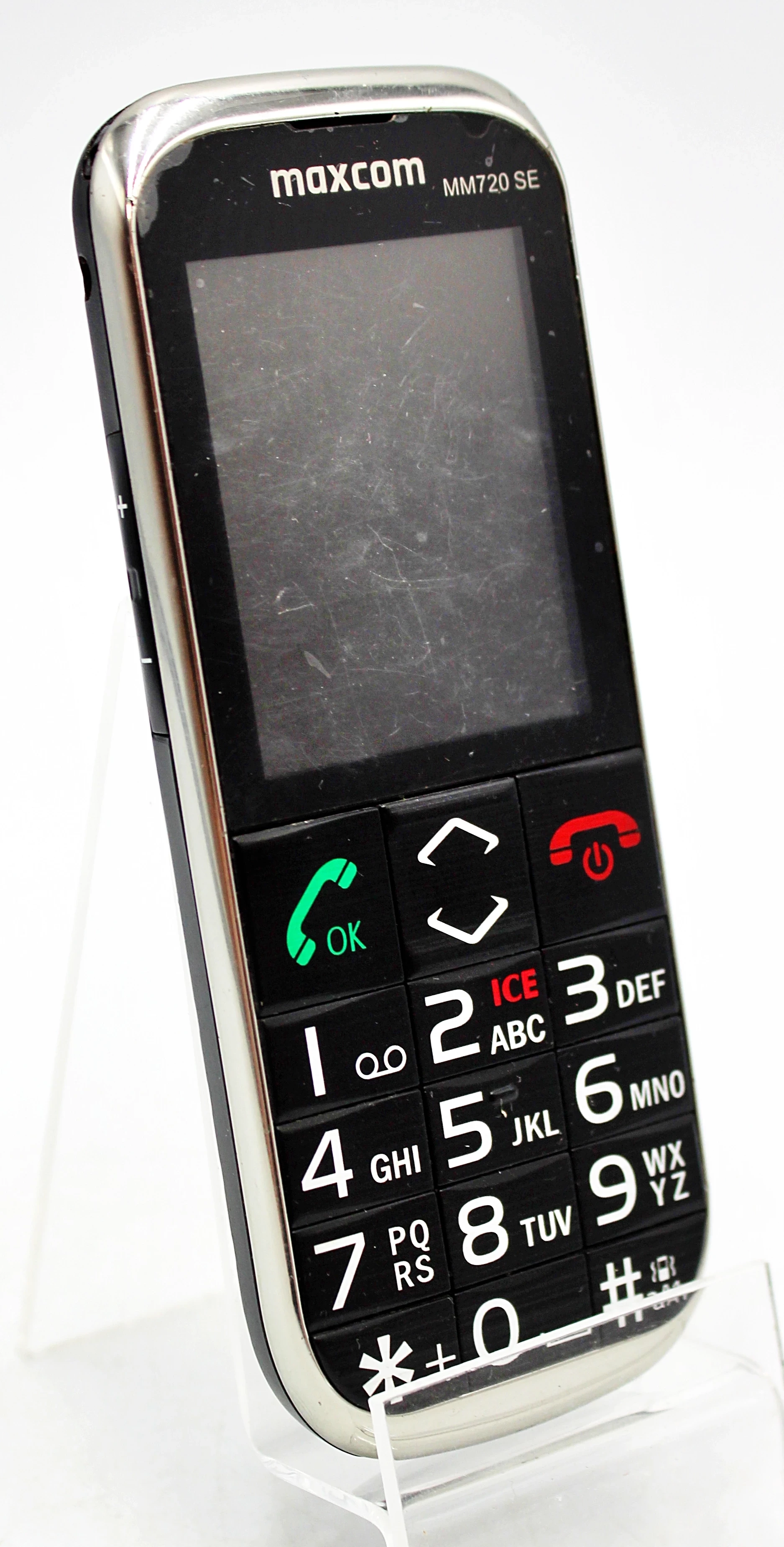 telefon-komorkowy-dla-seniora-maxcom-mm720-se-16-mb-32-mb-ean-gtin-5908235978017