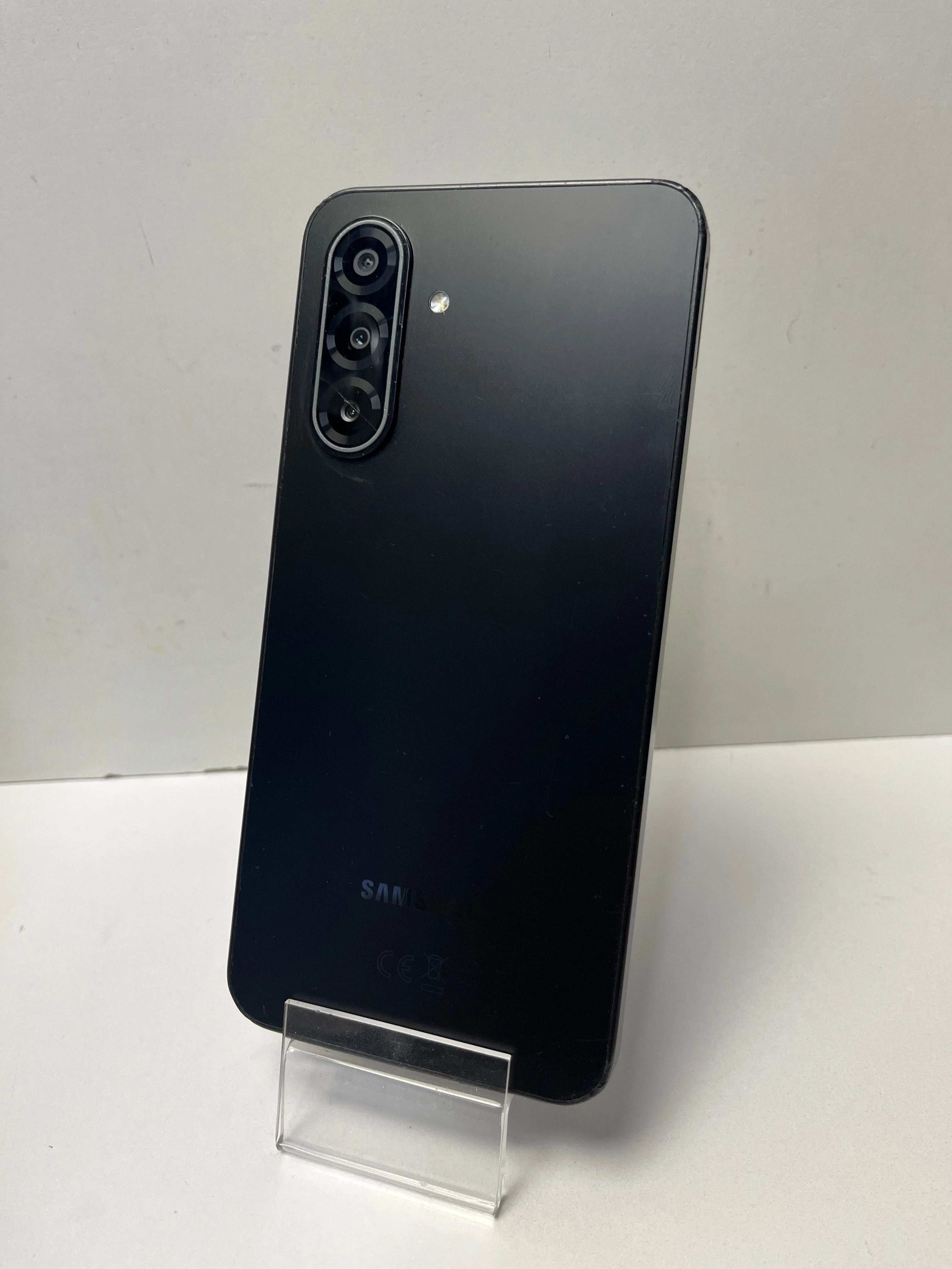 telefon-samsung-galaxy-a17-5g-4128gb-kod-producenta-8806097640226