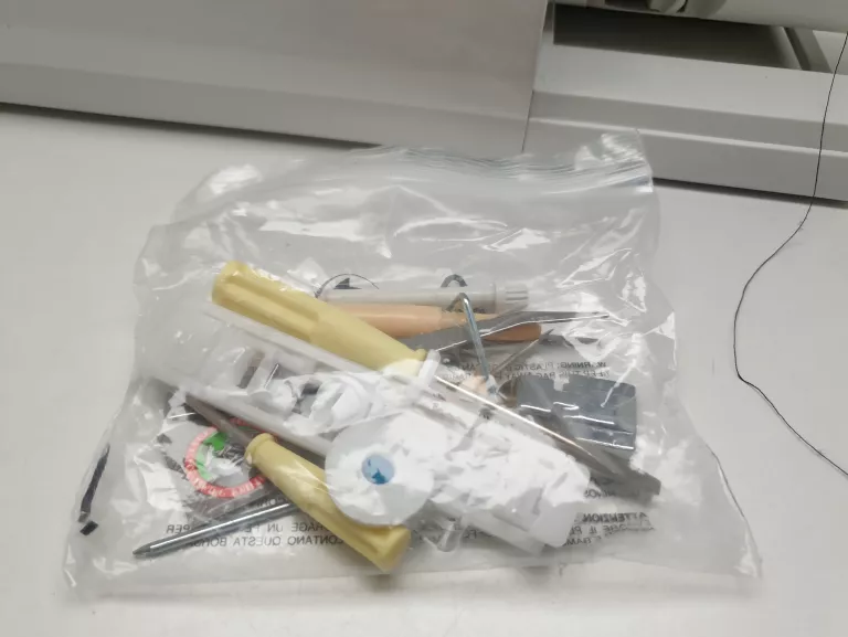 maszyna-do-szycia-juki-hzl-357zp-c-komplet-chwytacz-nitki-204081-218937