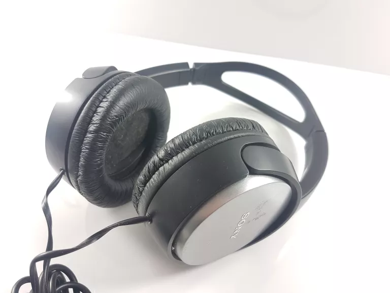 sluchawki-nauszne-sony-mdr-xd150b-stan-11323-2