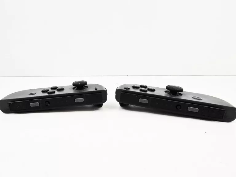 konsola-nintendo-switch-v2-hac-001-01etuiladdock-setoryg-sd-128gb-waga-produktu-030