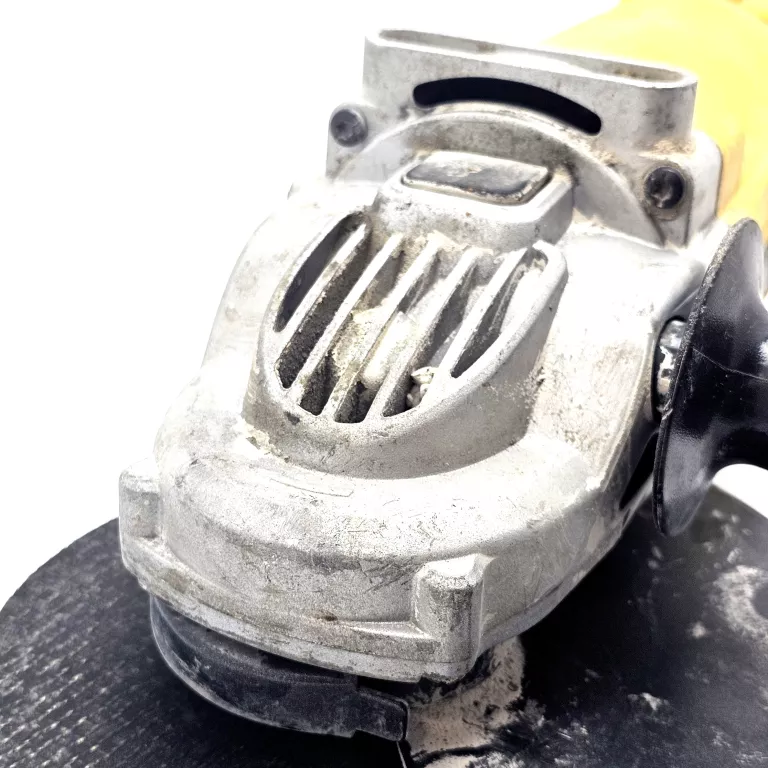 szlifierka-dewalt-dwe492-stan-11323-2