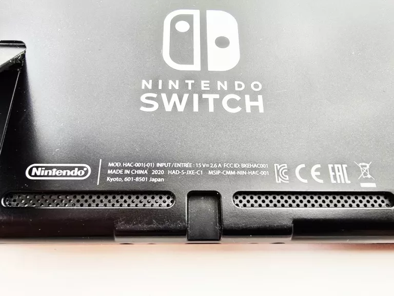 konsola-nintendo-switch-v2-hac-001-01etuiladdock-setoryg-sd-128gb-producent-248914-1988321