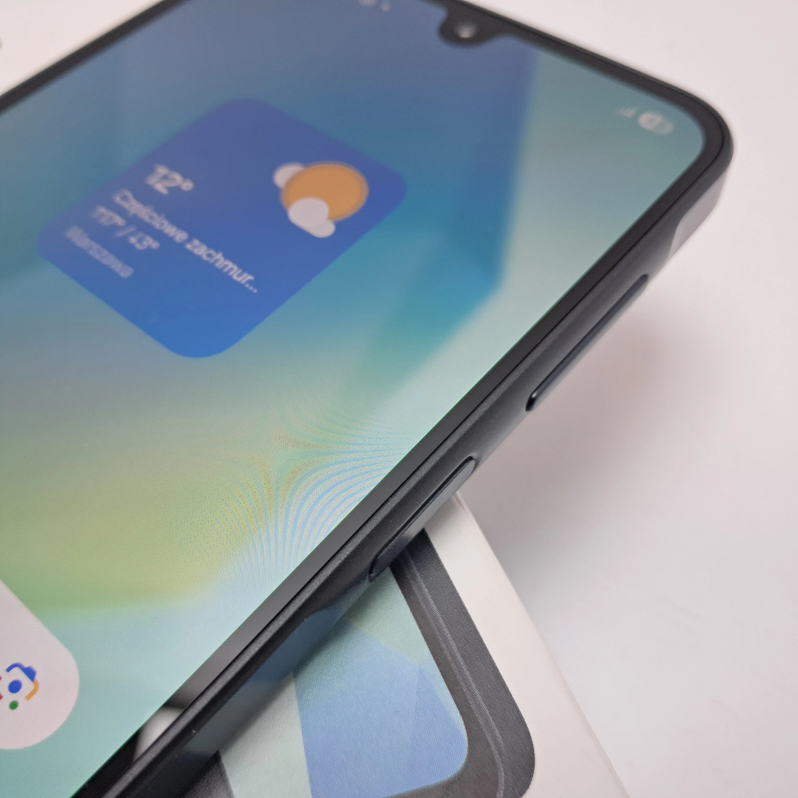 telefon-samsung-galaxy-a16-stan-11323-2