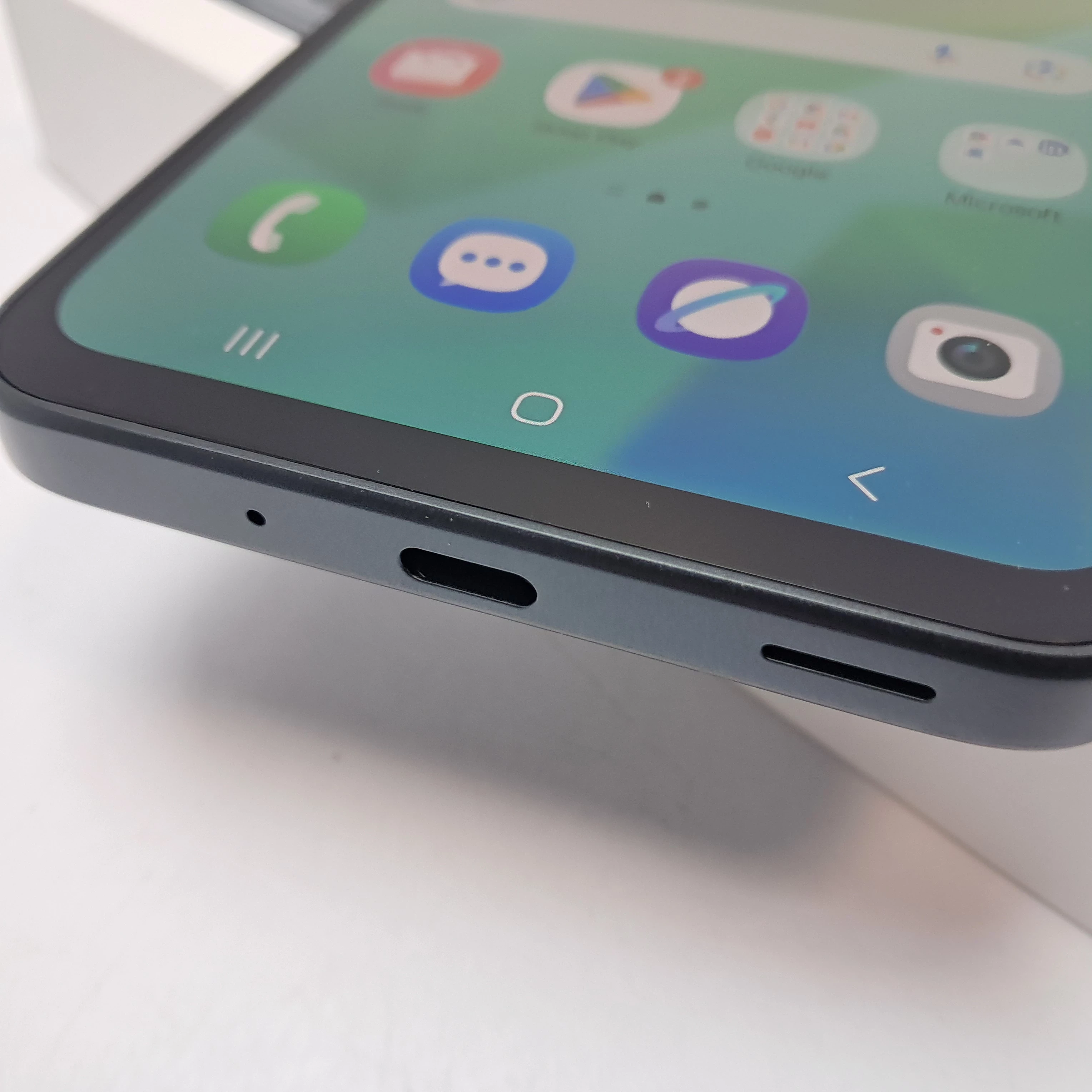 telefon-samsung-galaxy-a16-ean-gtin-8806095822334