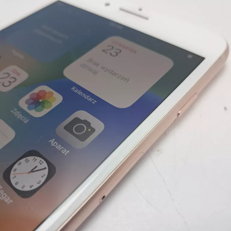 telefon-iphone-8-plus-kod-producenta-mq8l2pma