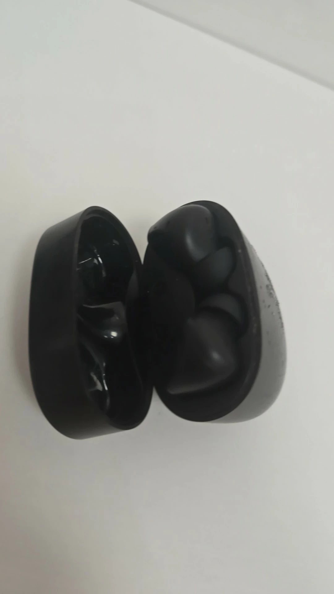 sluchawki-philips-tat2206-stan-11323-2