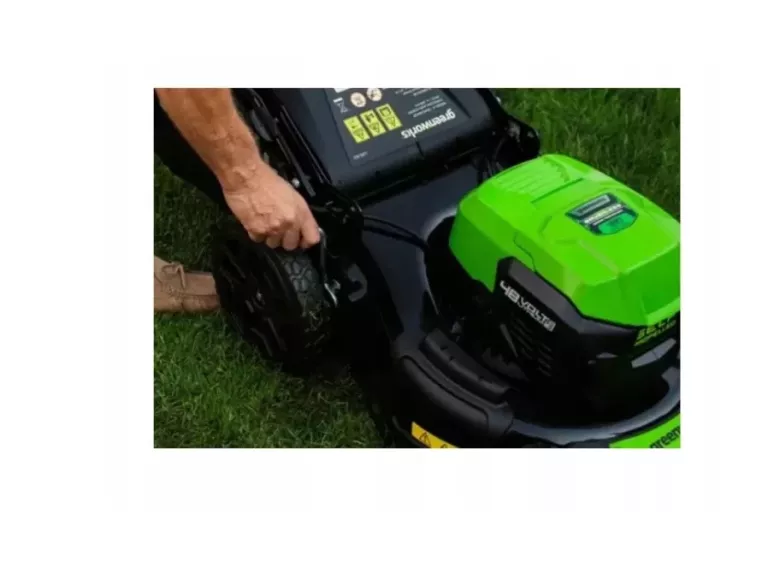 kosiarka-akumulatorowa-greenworks-gd48lm46-48v-4ah-46cm-funkcja-boost-szerokosc-koszenia-6600