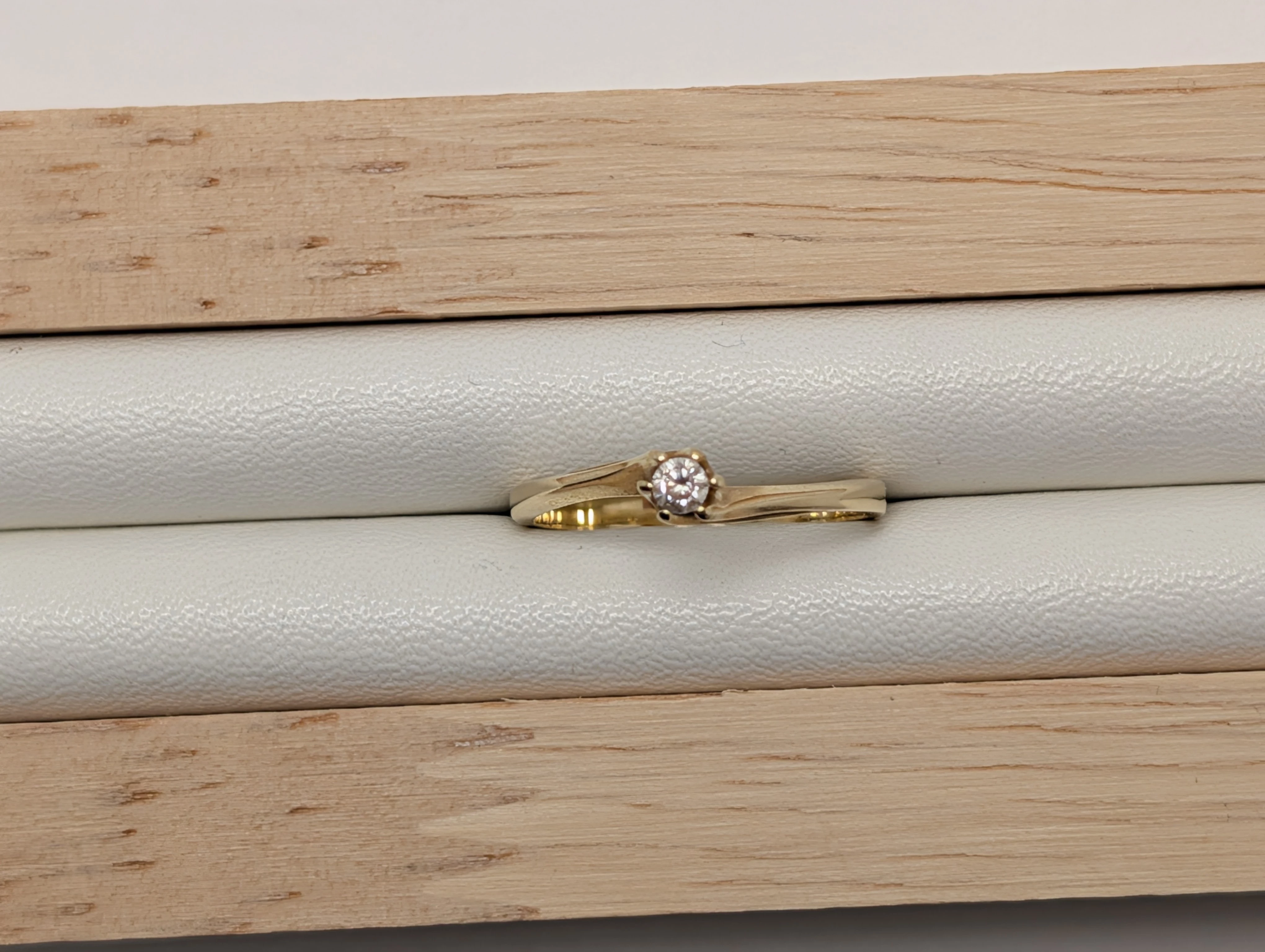 zloty-pierscionek-pr585-18g-r13-rodzaj-2205-2