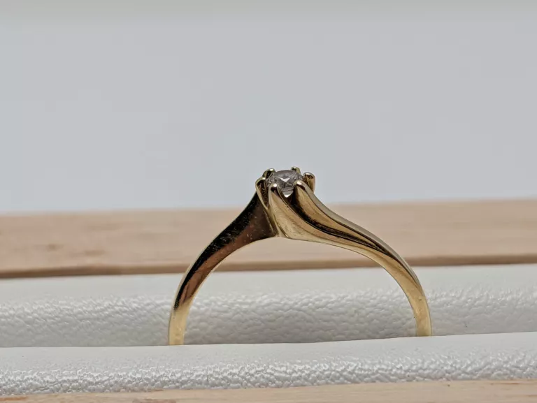 zloty-pierscionek-pr585-18g-r13-kamien-17088-128