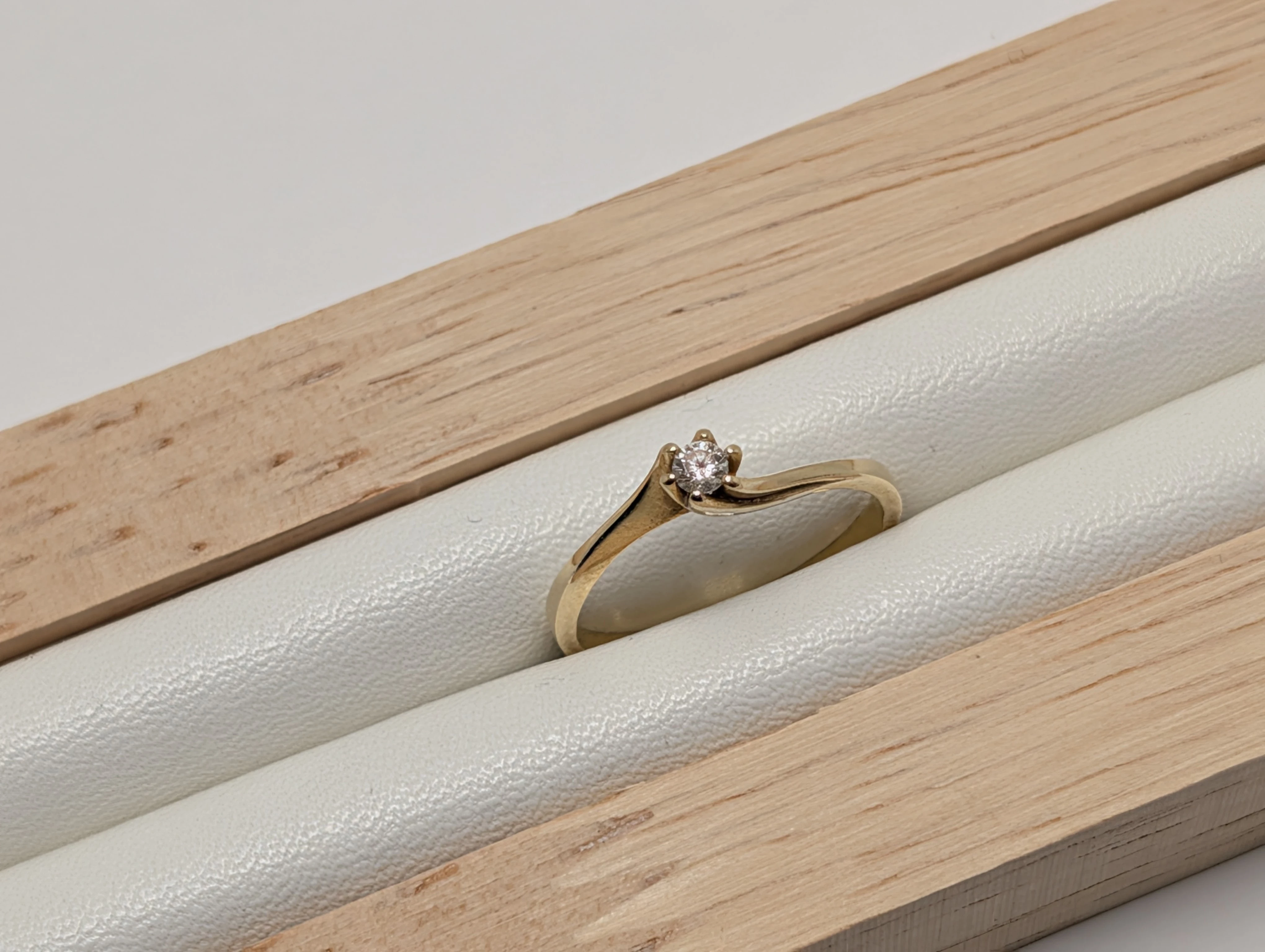 zloty-pierscionek-pr585-18g-r13-stan-11323-2