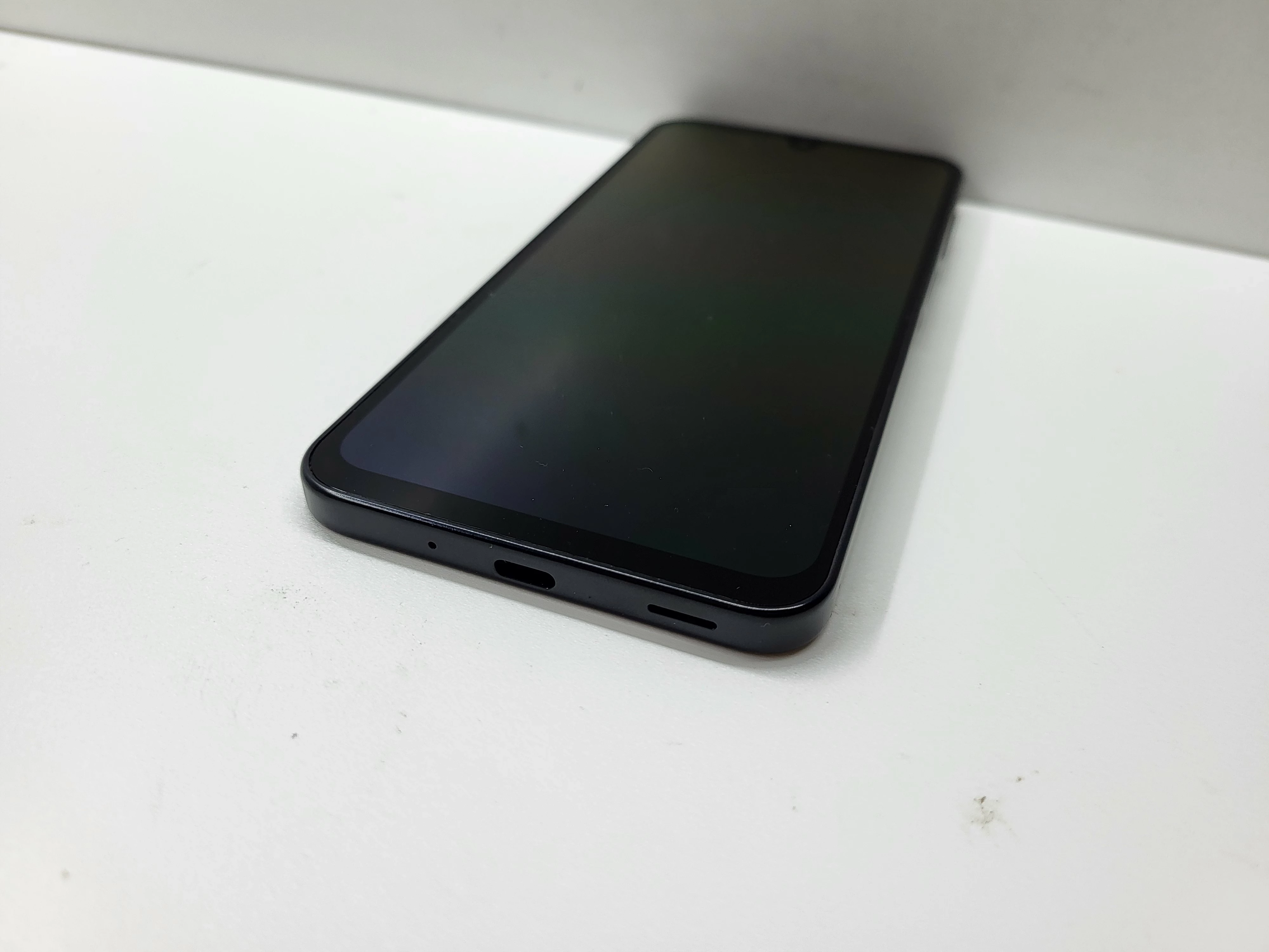 telefon-samsung-galaxy-a17-5g-wbudowana-pamiec-202869-214189