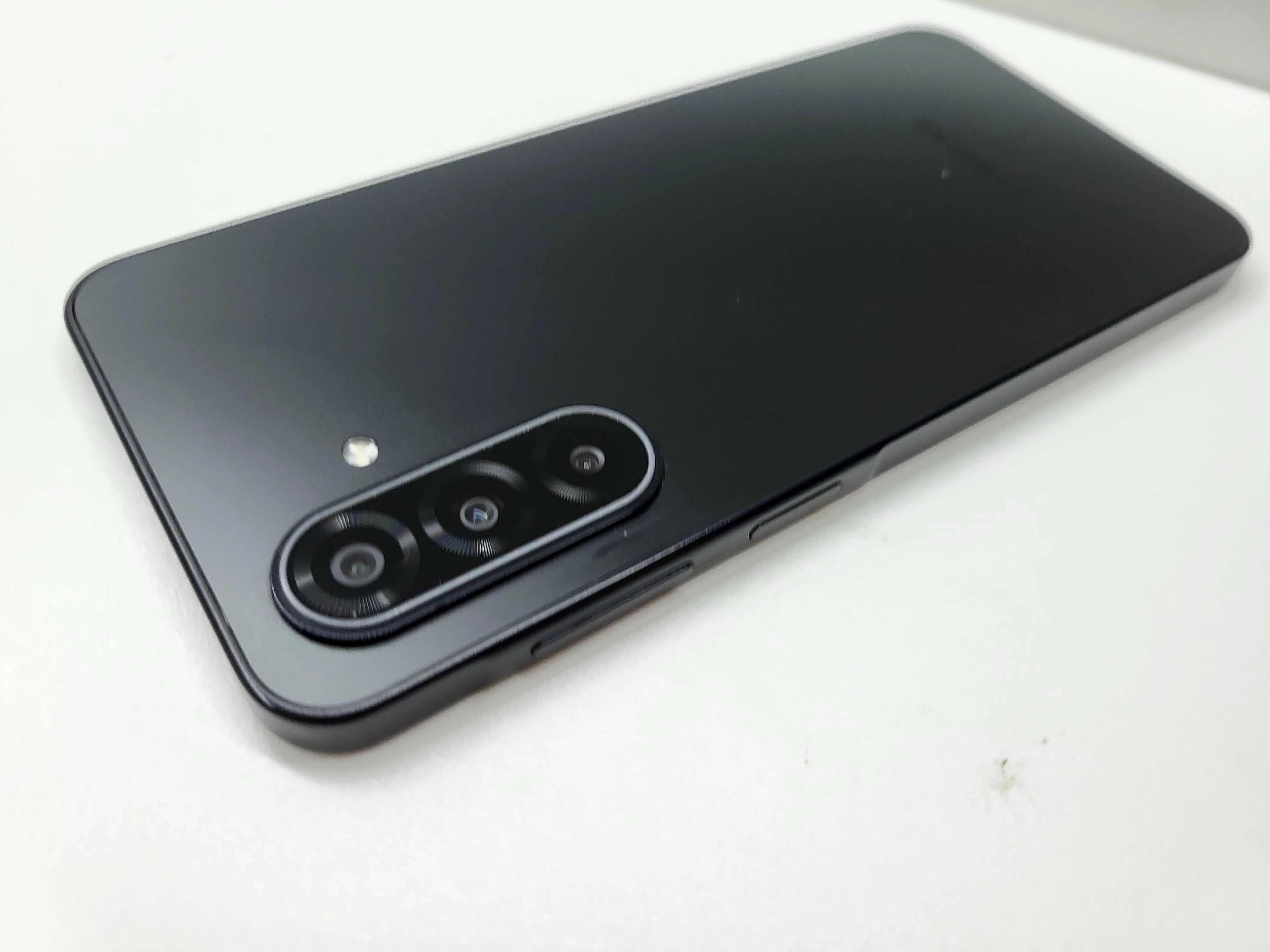 telefon-samsung-galaxy-a17-5g-typ-202685-212929