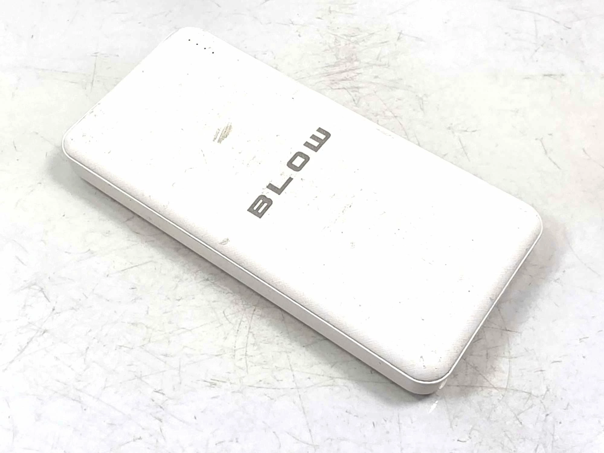 powerbank-blow-20000-mah-2xusb-pb20c-bialy-kod-producenta-81-133