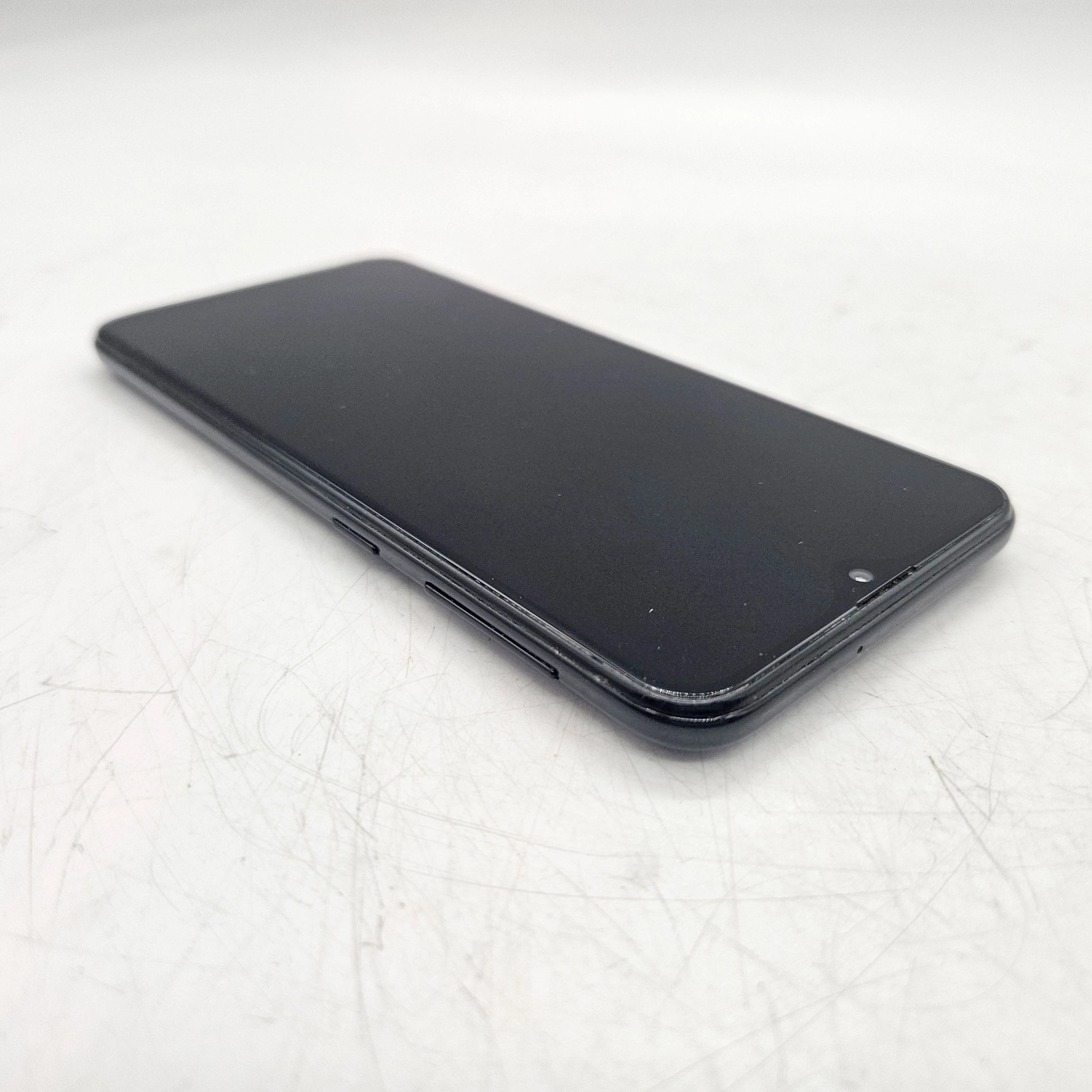 samsung-galaxy-a20e-332gb-wbudowana-pamiec-202869-214197