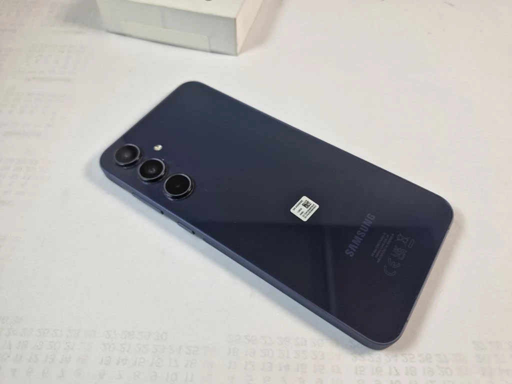 samsung-galaxy-a55-55-pudelko-typ-202685-212929