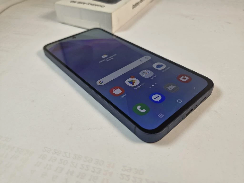 samsung-galaxy-a55-55-pudelko-kod-producenta-sm-a556bzkaeue