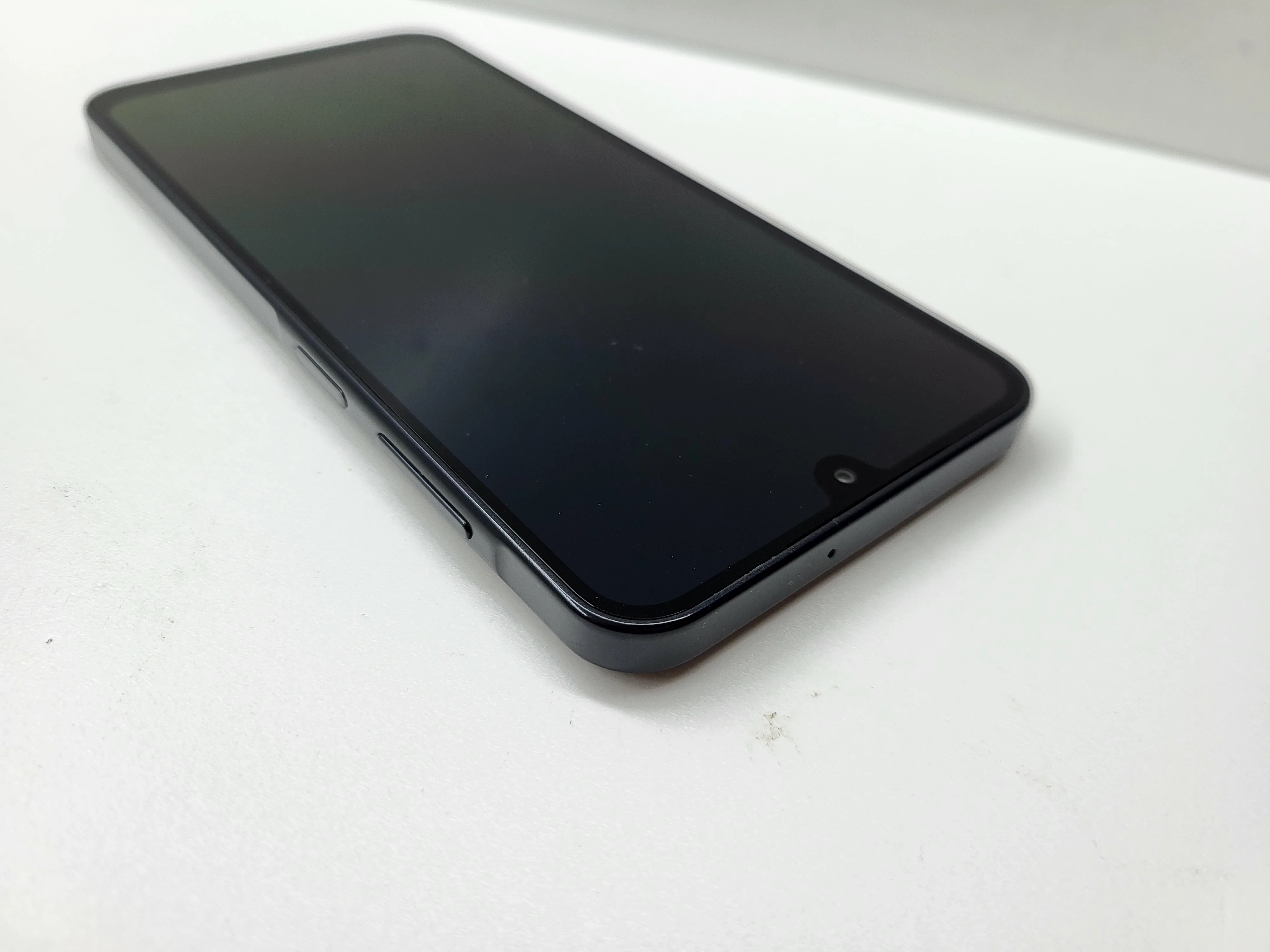 telefon-samsung-galaxy-a17-5g-system-operacyjny-4388-1