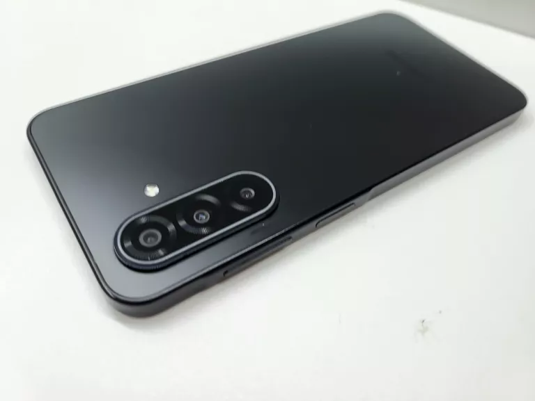 telefon-samsung-galaxy-a17-5g-typ-202685-212929