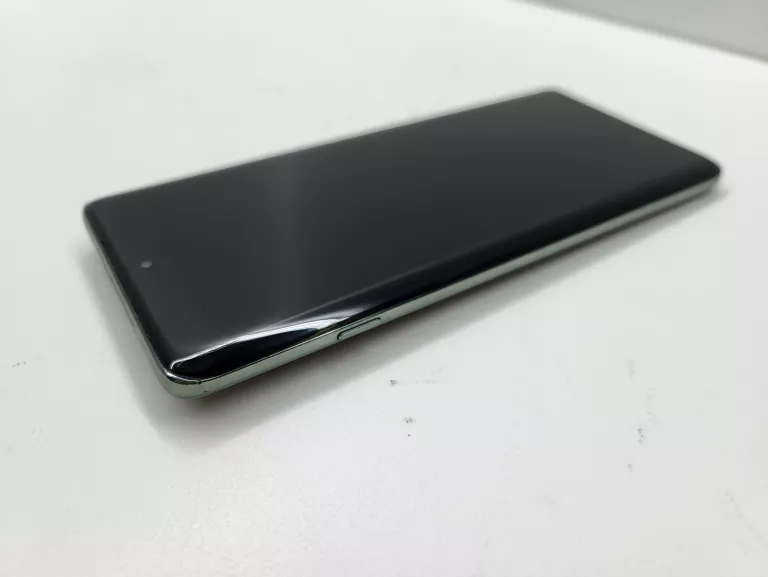 telefon-motorola-edge-60-pro-stan-11323-2