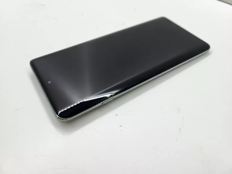 telefon-motorola-edge-60-pro-ean-gtin-840493609355