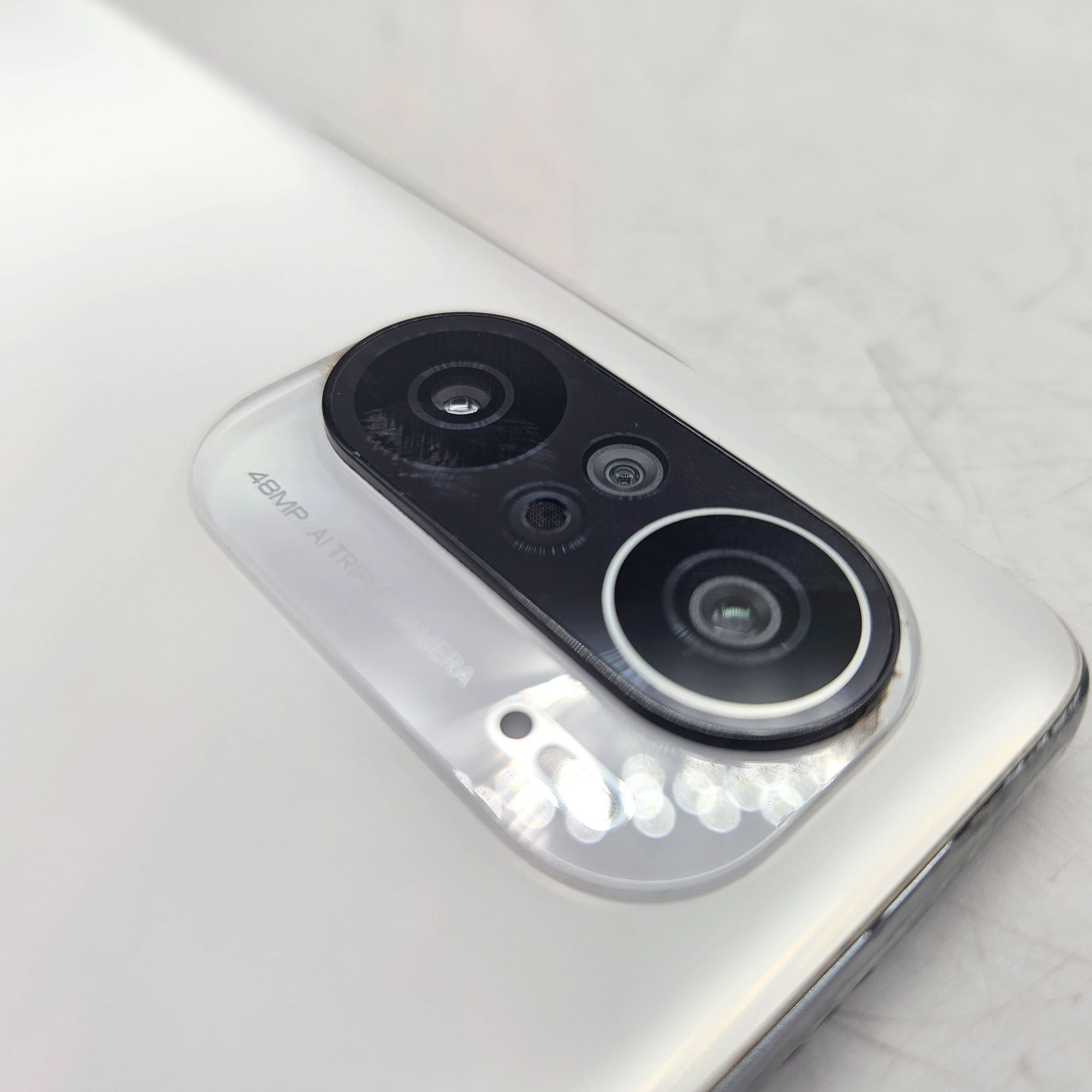 telefon-poco-f3-128gb-6ram-typ-202685-212929