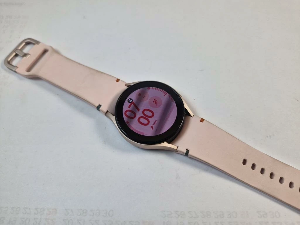 zegarek-samsung-galaxy-watch-fe-40mm-sm-r861-ladowarka-wielka-rzeznicka-1-srem-centrum