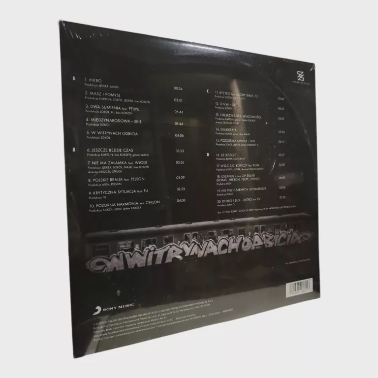 plyta-winylowa-w-witrynach-odbicia-masz-i-pomysl-2lp-ean-gtin-194398186016
