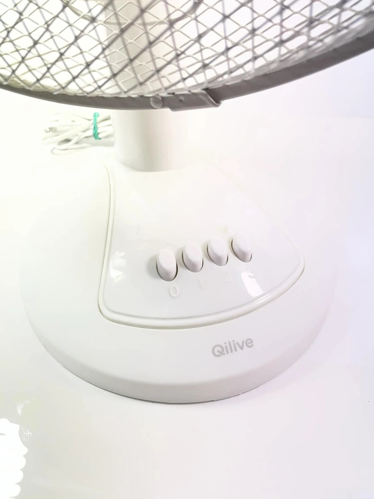 wiatrak-stolowy-qilive-ean-gtin-3665257399566