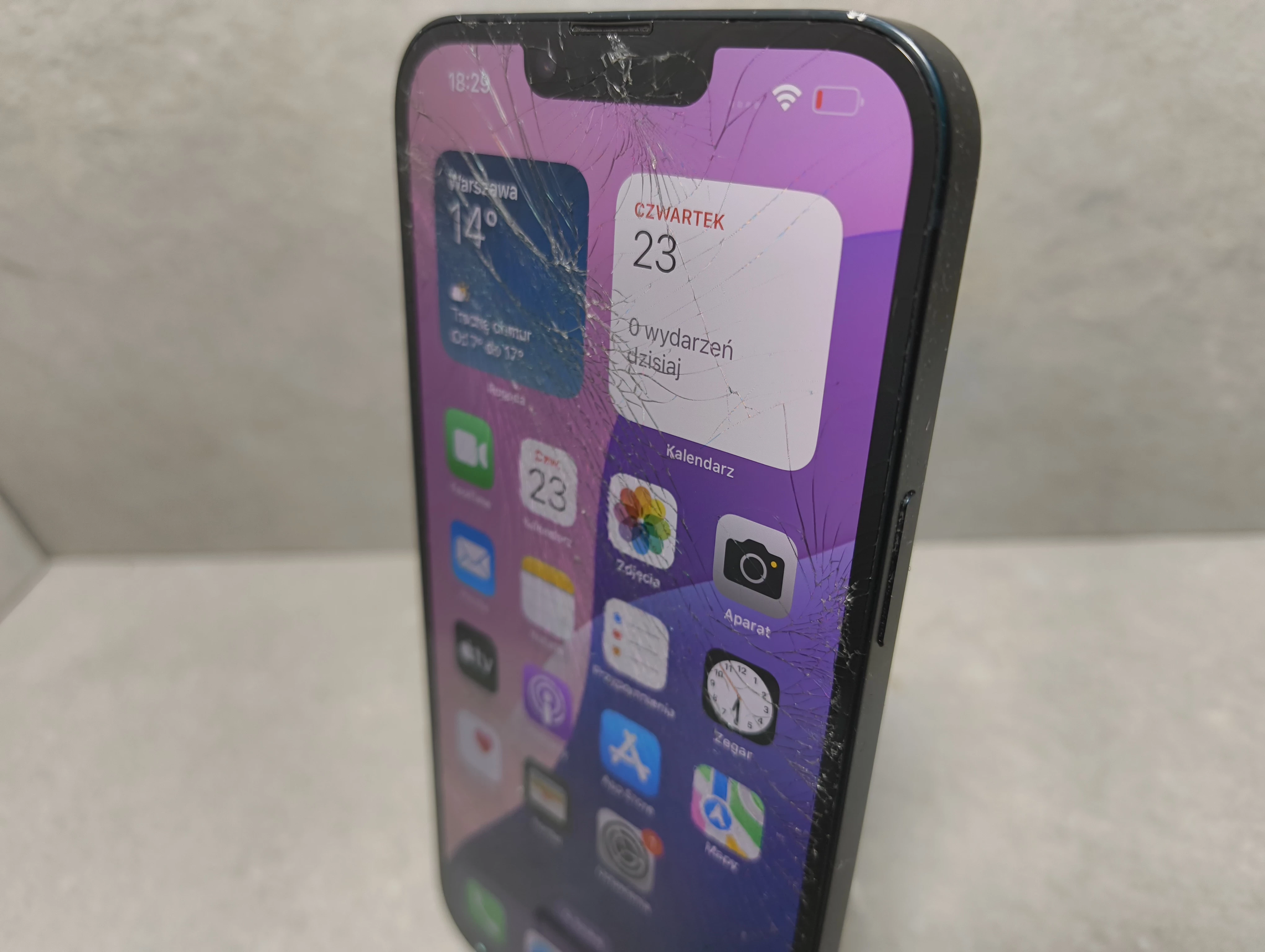 telefon-iphone-14-plus-128gb-pekniety-ekran-ean-gtin-194253372608