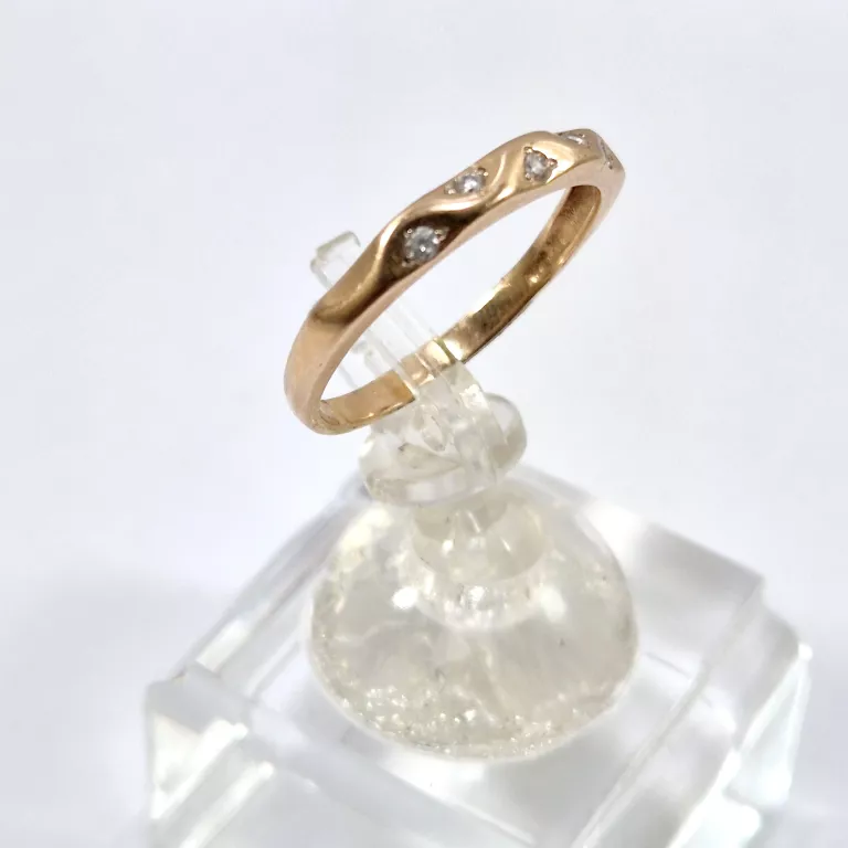 zloty-pierscionek-z-cyrkoniami-pr585-177g-rozm13-material-15835-2