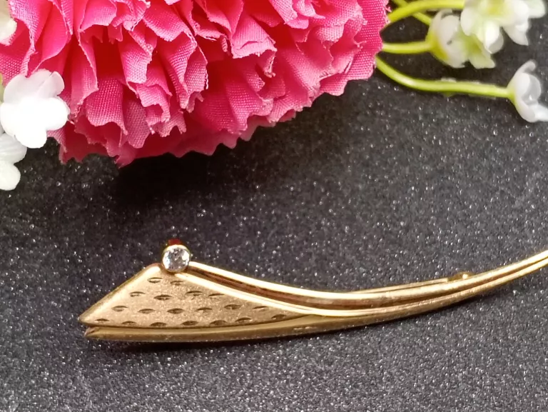 piekna-zlota-broszka-pr333-waga252-wiejska-2-sandomierz