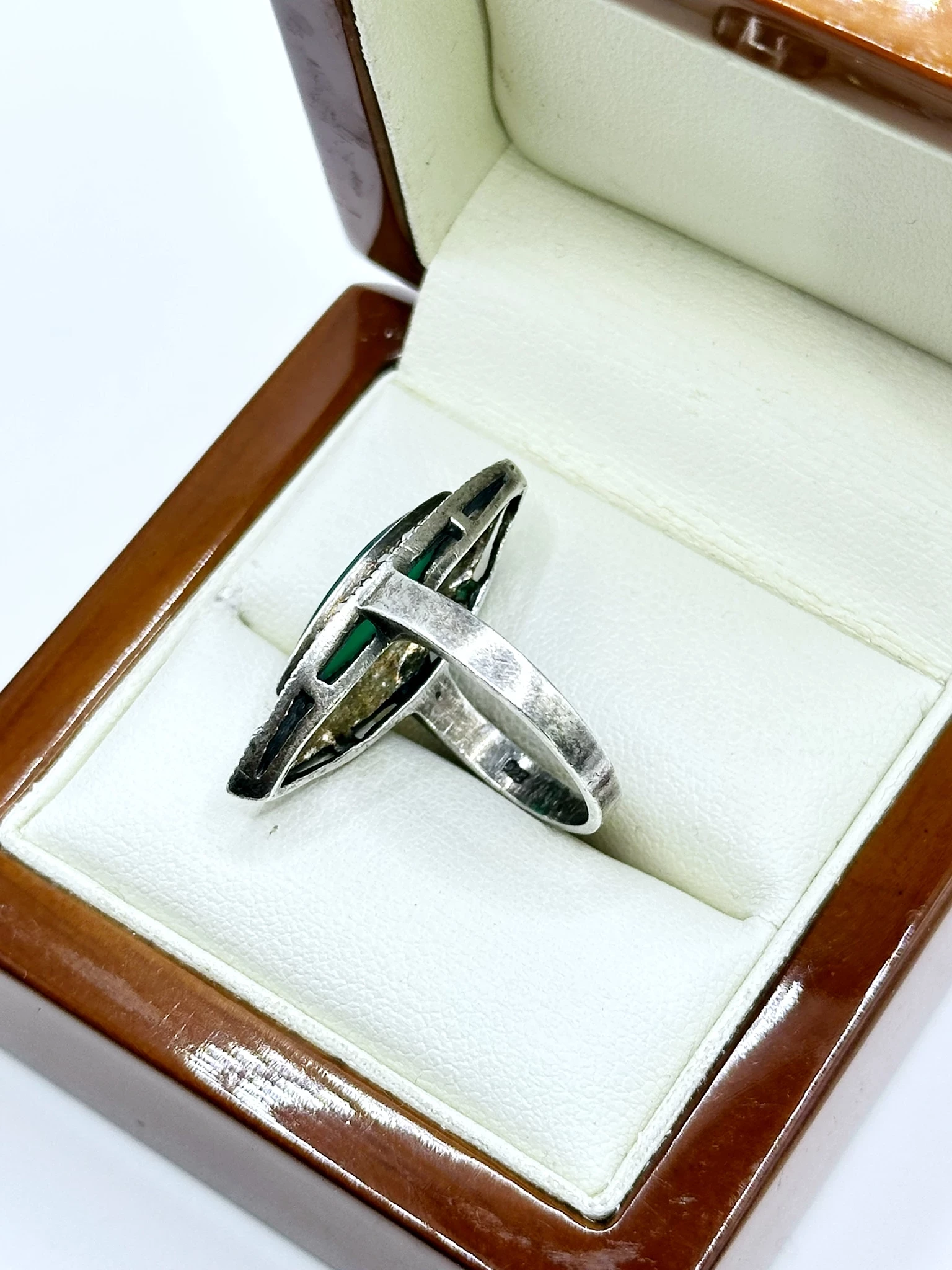 sd133-pierscionek-ze-srebra-z-markazytami-i-zielonym-kamieniem-retro-rodzaj-2205-16