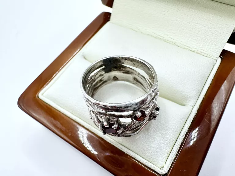 sd132-damski-pierscionek-ze-srebra-925-z-czerwonymi-cyrkoniamii-kamien-17088-128