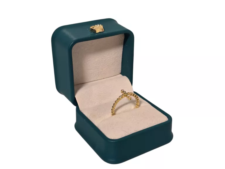 zloty-pierscionek-z-krzyzem-230g-585-r19-stan-11323-238058