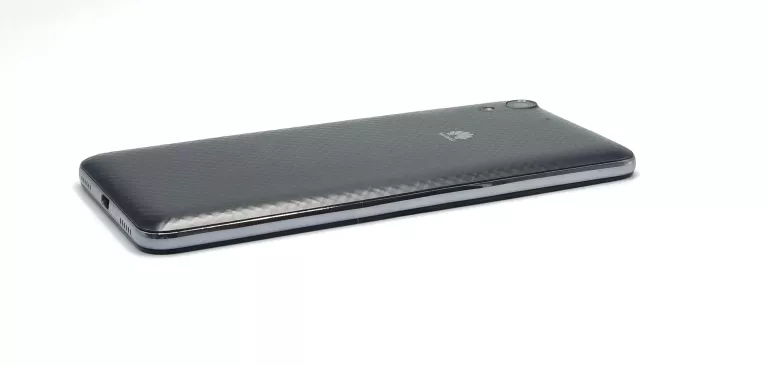 telefon-huawei-cam-l21-przekatna-ekranu-500