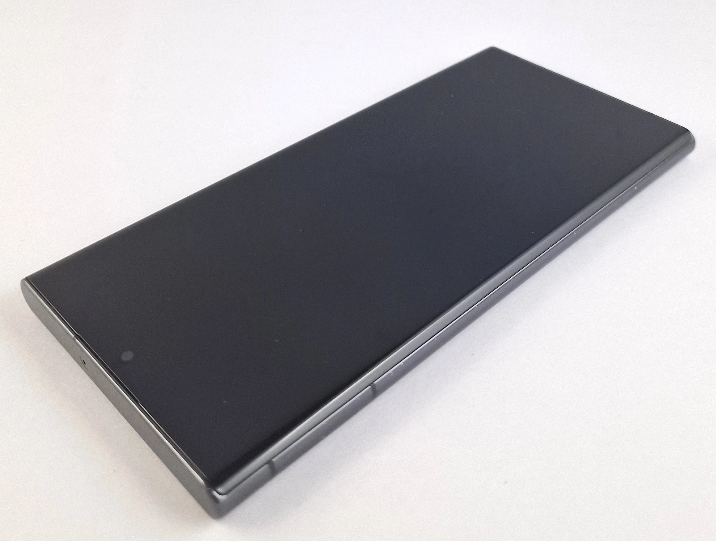 telefon-samsung-galaxy-s22-ultra-12256gb-typ-202685-212929