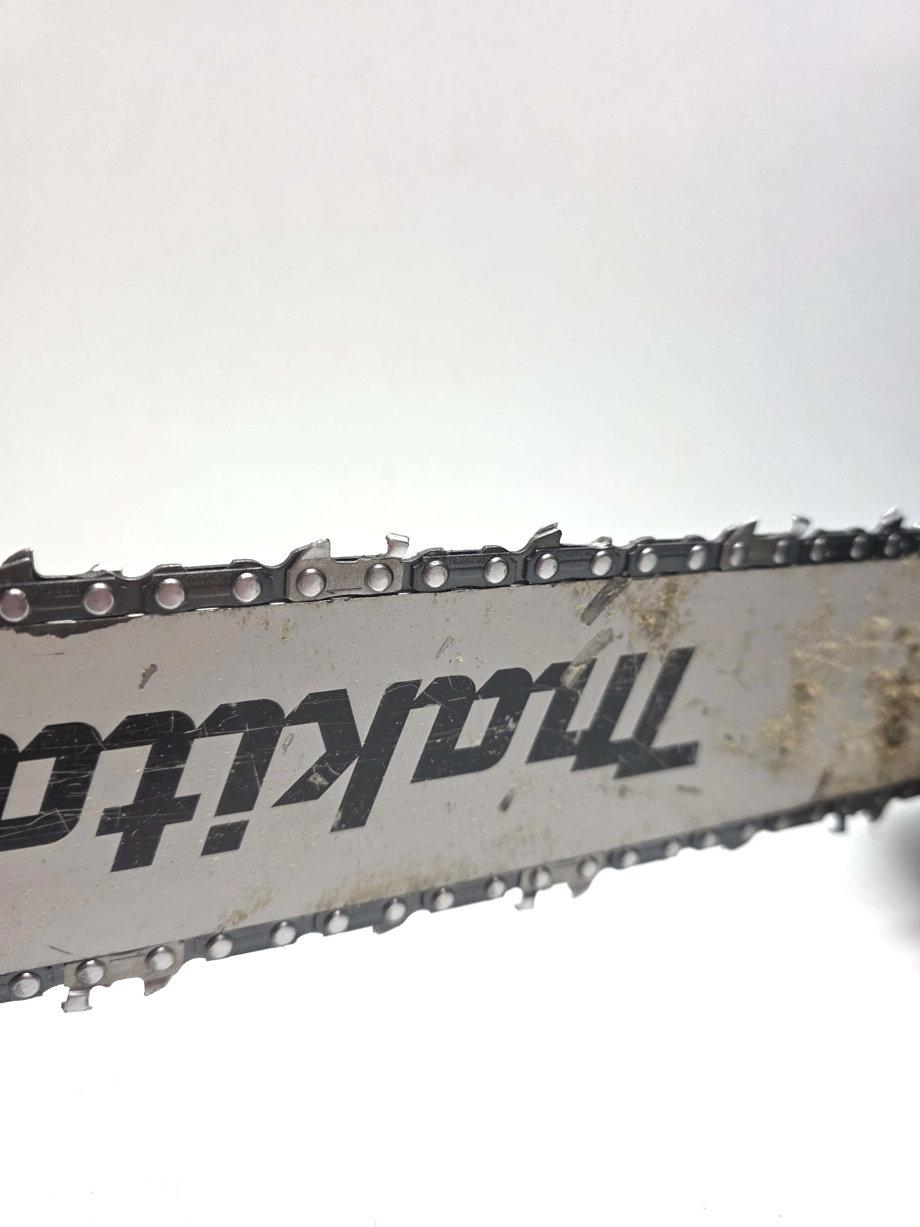 pila-akumulatorowa-makita-duc353-aku-40ah-aku-50ah-ean-gtin-0088381832724