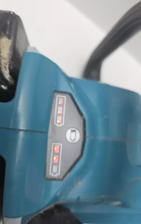 pila-akumulatorowa-makita-duc353-aku-40ah-aku-50ah-dlugosc-prowadnicy-35