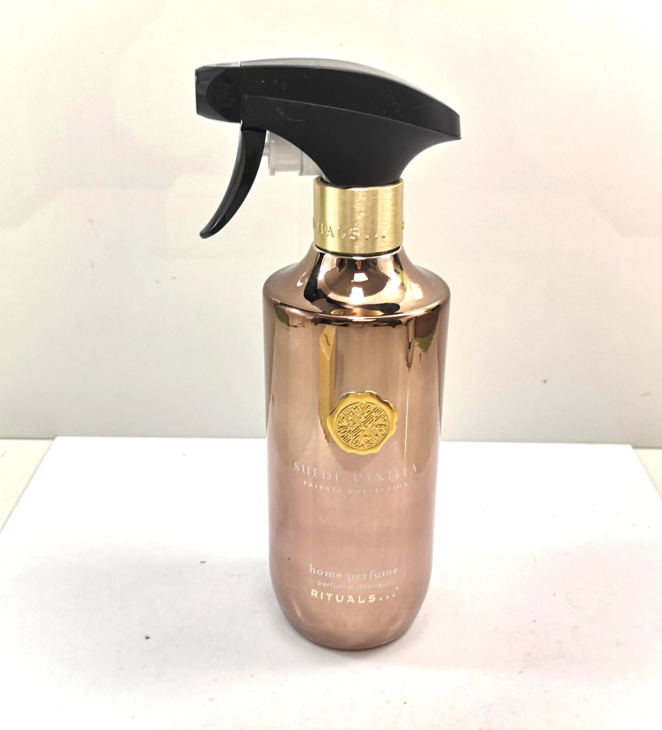 zapach-do-wnetrz-rituals-suede-vanilla-400ml-28-czerwca-313-poznan-ska-x