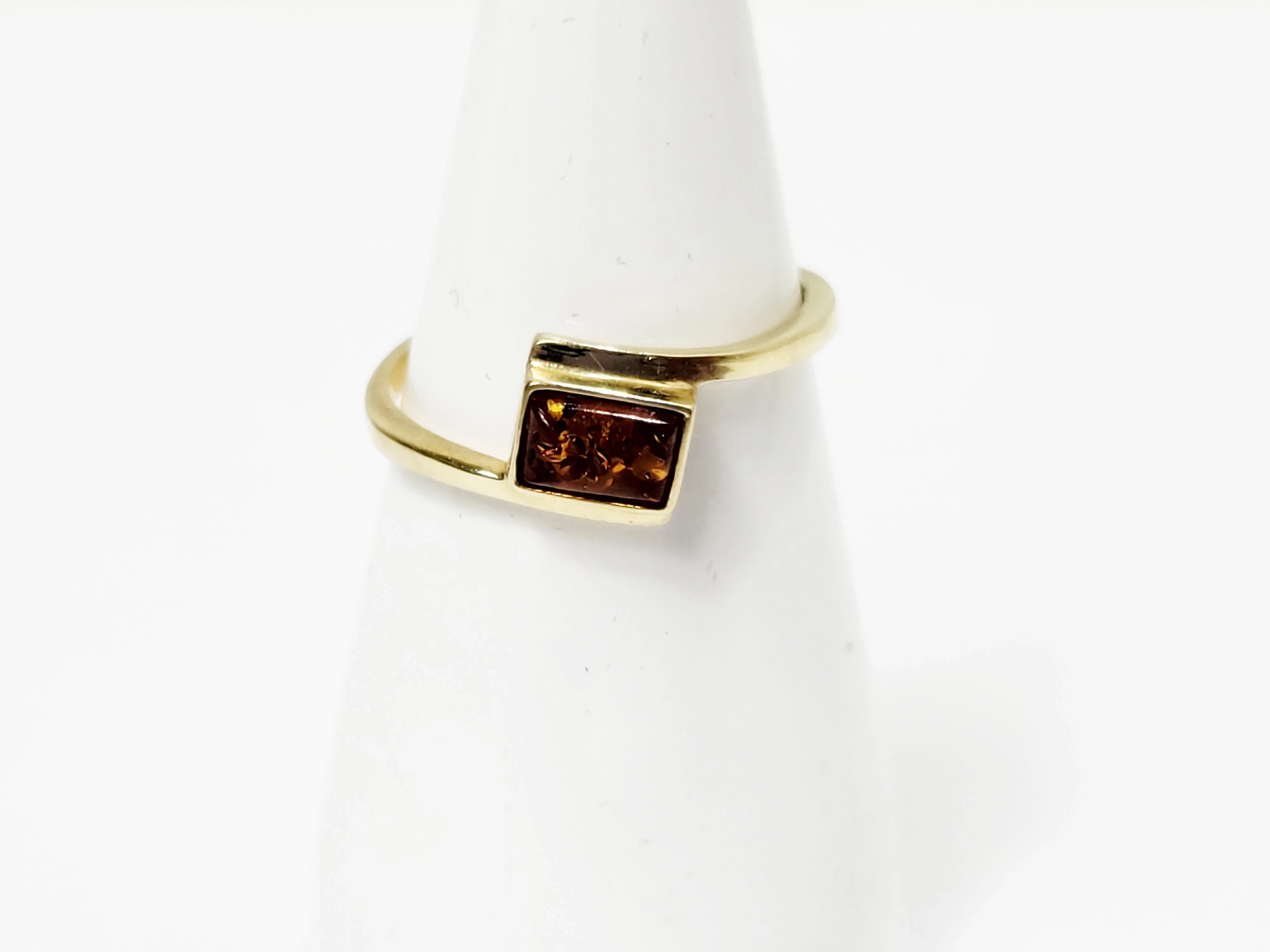 sliczny-zloty-pierscionek-14ct-191g-17r-material-15835-2