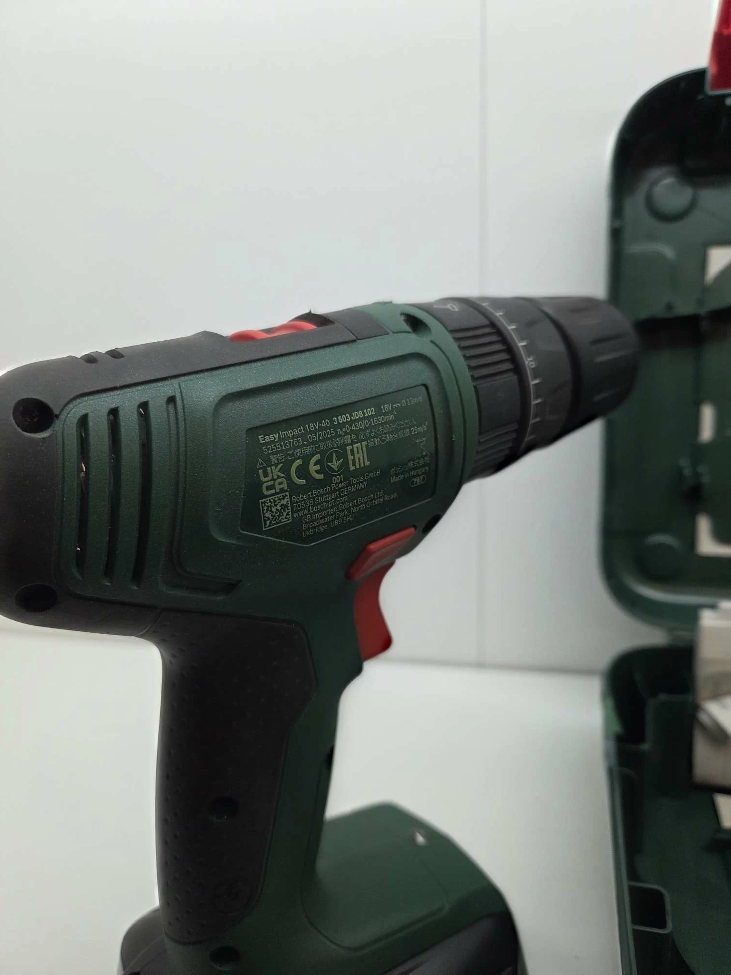 wkretarka-bosch-easyimpact-18v-40-napiecie-v-128551-6