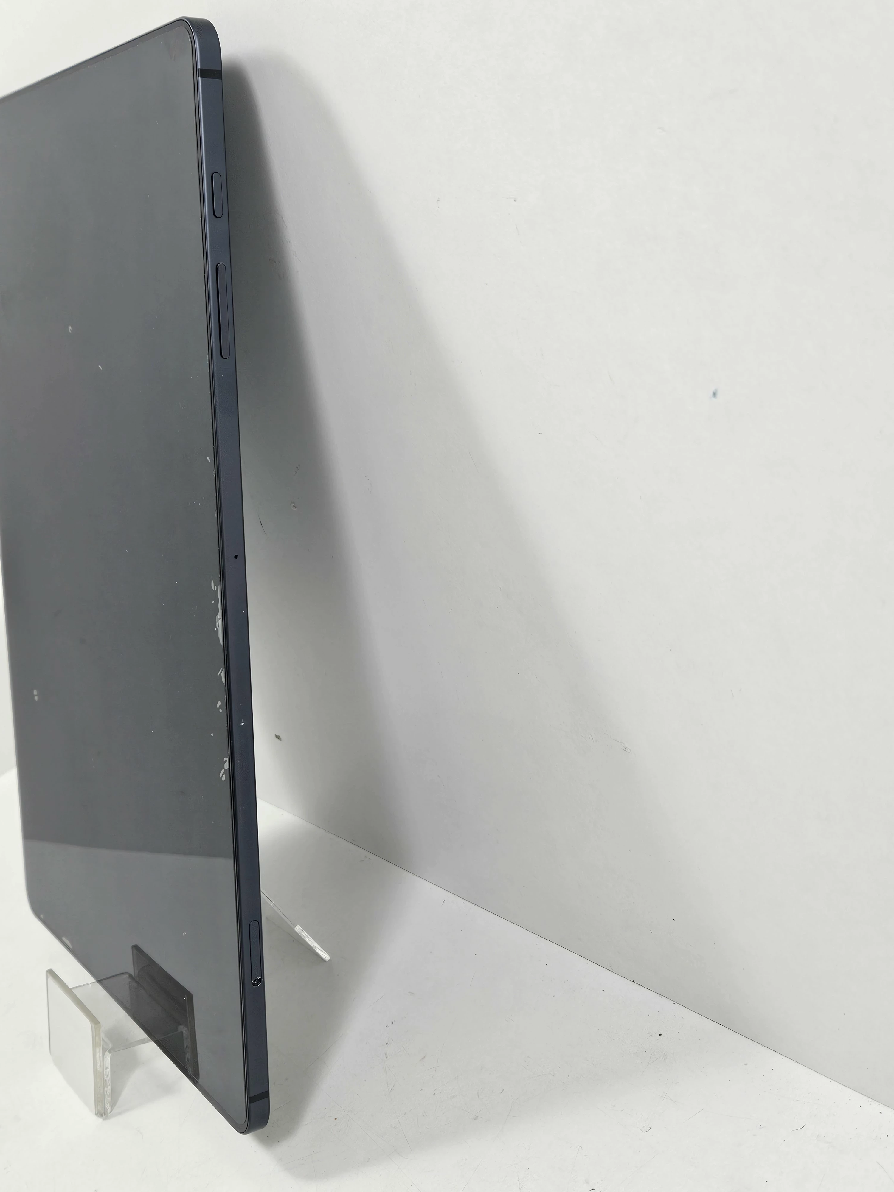 tablet-samsung-galaxy-tab-s7-fe-5g-rysik-etui-transmisja-danych-217-2048